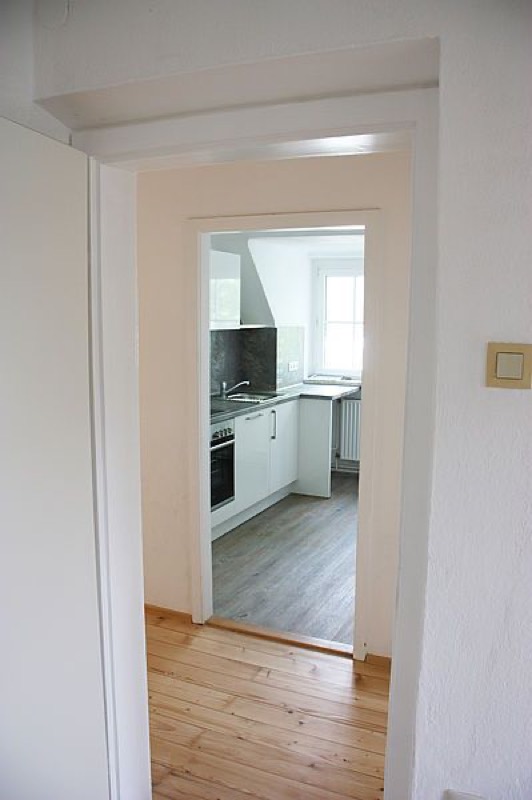 3-Zimmer-Dachgeschoss-Wohnung, Alter Sportplatz 4 Top 10 – Bild 2
