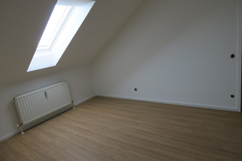 2-Zimmer-Wohnung im Dachgeschoss, Hasendorferstraße 1 Top 13 – Bild 2