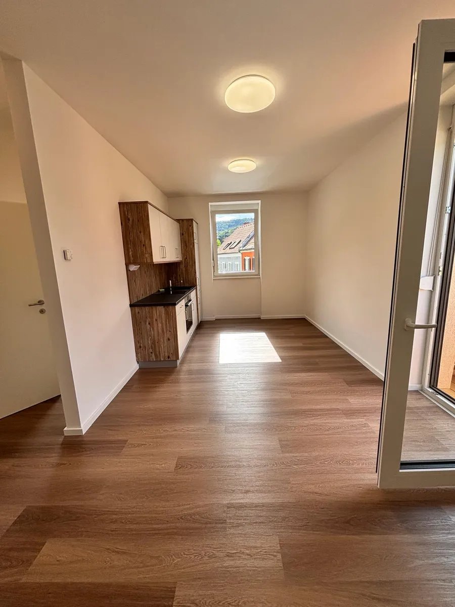 2-Zimmer-Wohnung mit Balkon, Hauptplatz 27 Top 11