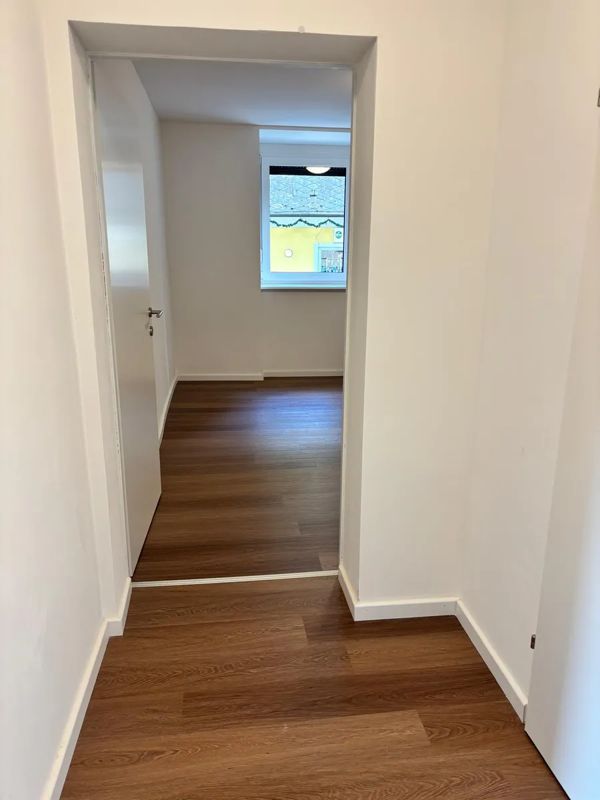 2-Zimmer-Wohnung mit großem Balkon, Hauptplatz 27 Top 4 – Bild 3