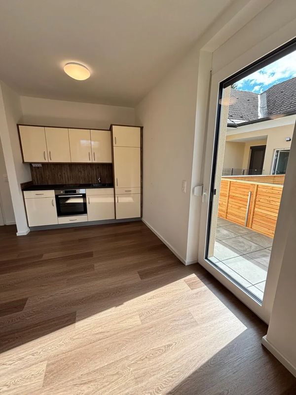 Kompakte Wohnung mit großem Balkon, Hauptplatz 27 Top 5 – Bild 2