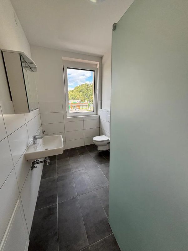 Kompakte Wohnung mit großem Balkon, Hauptplatz 27 Top 5 – Bild 4