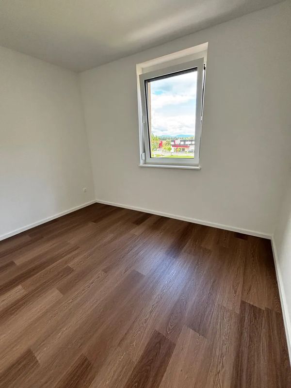 2-Zimmer-Wohnung mit Balkon, Hauptplatz 27 Top 6 – Bild 3